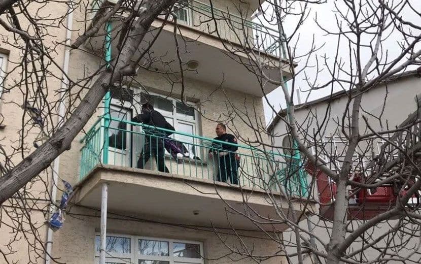 Elazığ’da 6 Kişilik Aile Yaşadıkları Evde Ölü Bulundu