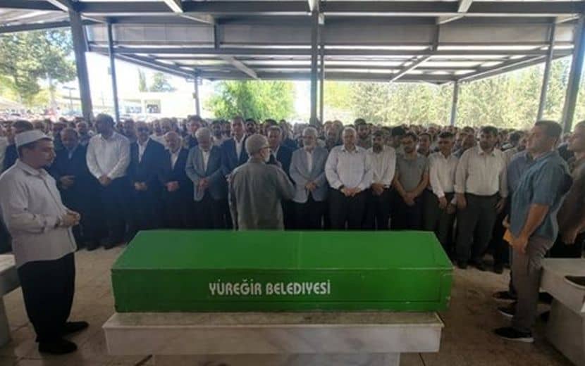 HÜDA PAR Adana İl Sekreteri Sacit Pişgin Toprağa Verildi