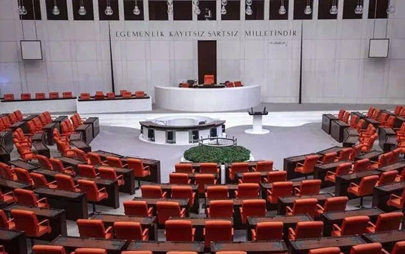 İcra ve İflas Kanununu da İçeren Yargı Düzenlemesi Komisyon’dan Geçti