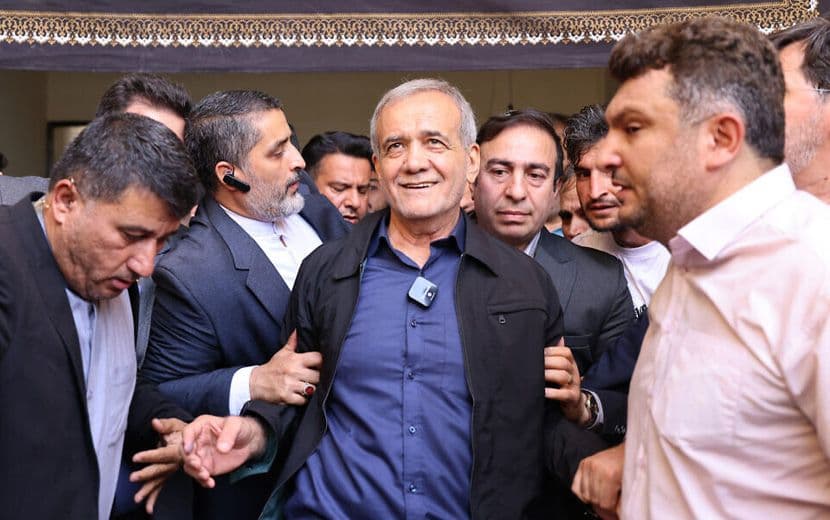 İran’ın 9. Cumhurbaşkanı Pezeşkiyan Oldu