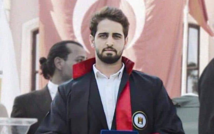 İstanbul Üniversitesi Hukuk Fakültesi Birincisine Konuşma Yaptırılmadı