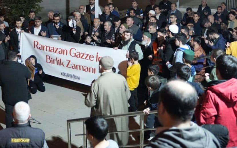 Köklü Değişim: “Gazze’yi Unutmadık! Unutturmayacağız!”