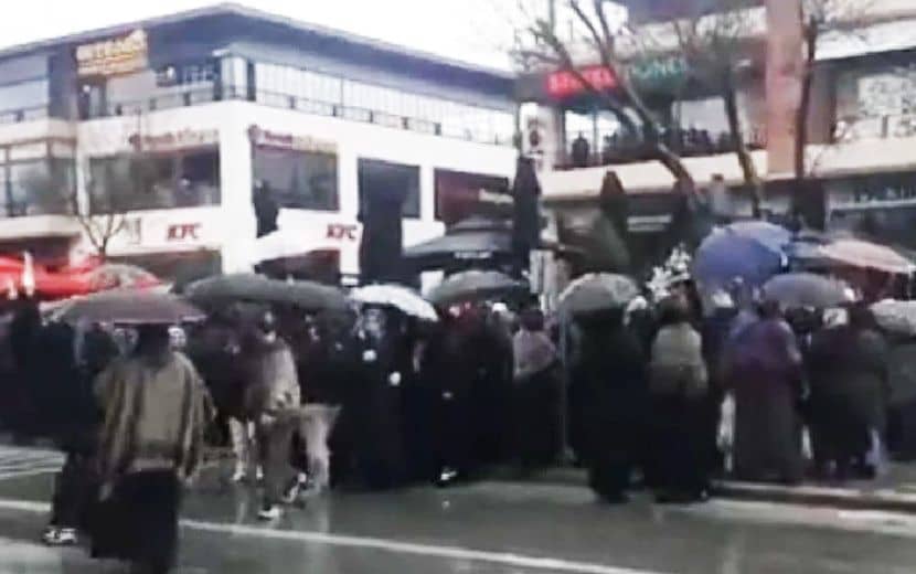 Konya’da Müslümanlar Sapkınlığı Protesto Etti