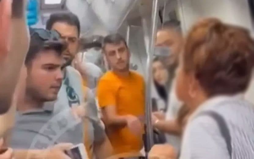 Marmaray’da Başörtüsüne El Uzatan Saldırgan Kadına Soruşturma