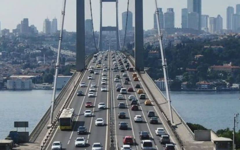 Otoyol ve Köprü Geçiş Ücretlerine Yılın İkinci Zammı