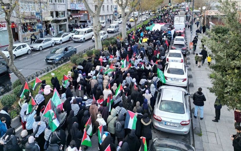 Peygamber Sevdalıları, İstanbul’da Gazze İçin Yürüdü