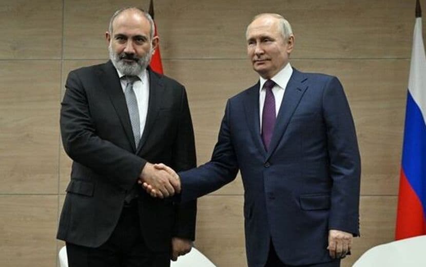 Rusya, Ermenistan'daki Askerlerinin Bir Kısmını Çekiyor