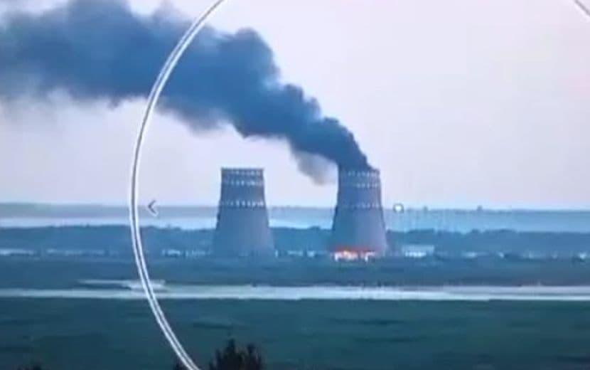 Ukrayna, Rusya Sınırından 30 Km İçeri Girdi: Nükleer Santralde Yangın!