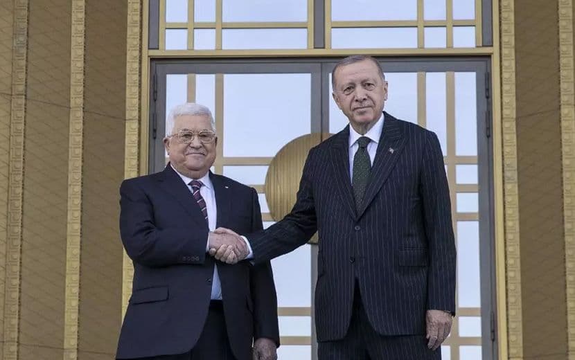 Yönetimi Çöküş Sürecinde Olan Abbas, Ankara’da