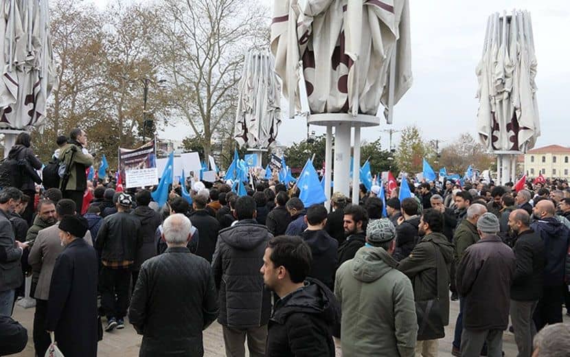 İHH, Komünist Çin’in Müslümanlara Uyguladığı Zulmü 77 İlde Protesto Etti